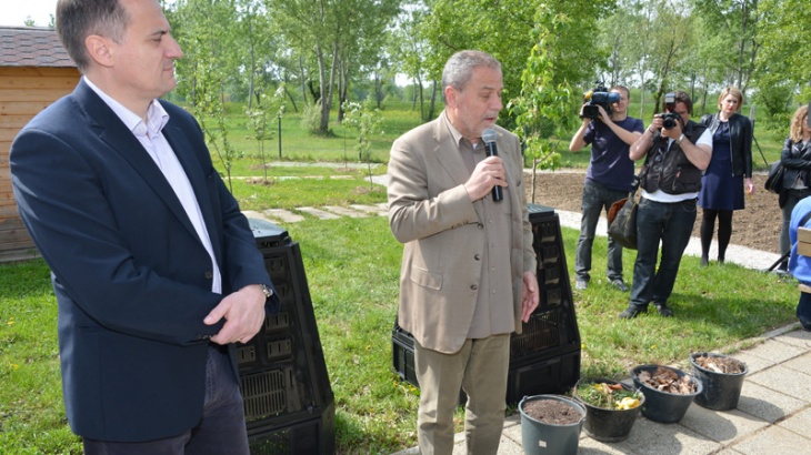 Predstavljeno kućno kompostiranje